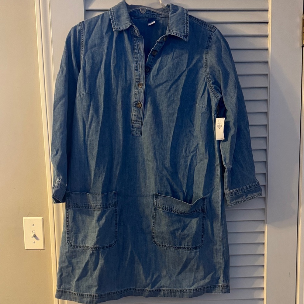 Old Navy Denim Shirt Dress with Pockets NWT medium